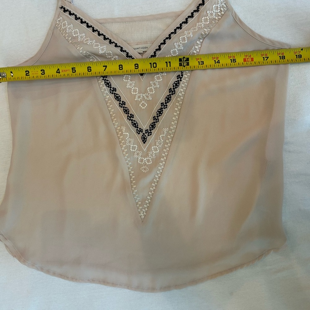 41 Hawthorn Blush V-Neck Embroidered Spaghetti-Strap Camisole - Picture 10 of 16